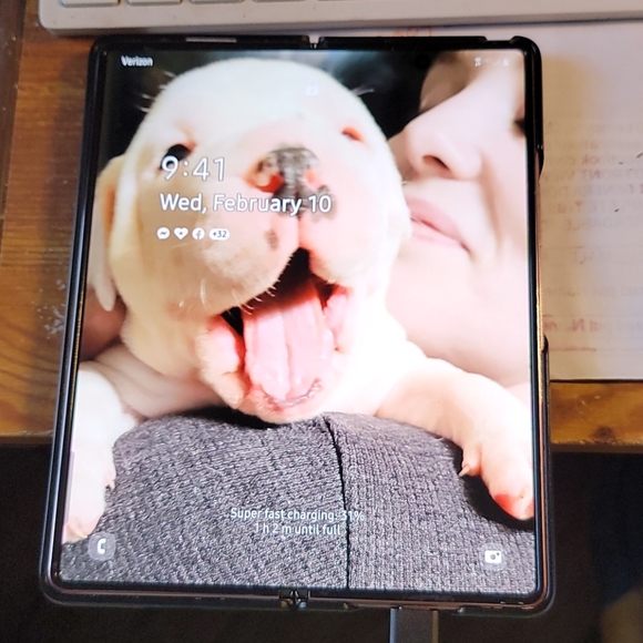 Phone - Picture 1 of 4